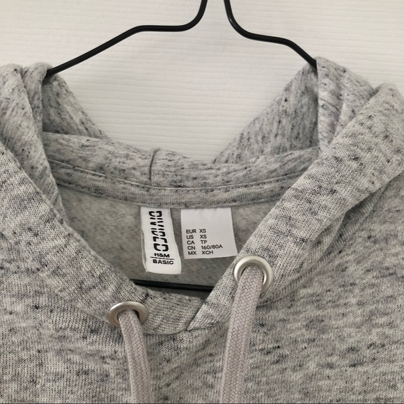 H&M Dividend Speckled Cropped Hoodie - Picture 3 of 3